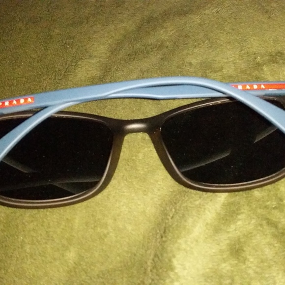 Prada Linea Rossa Sunglasses - Picture 4 of 4